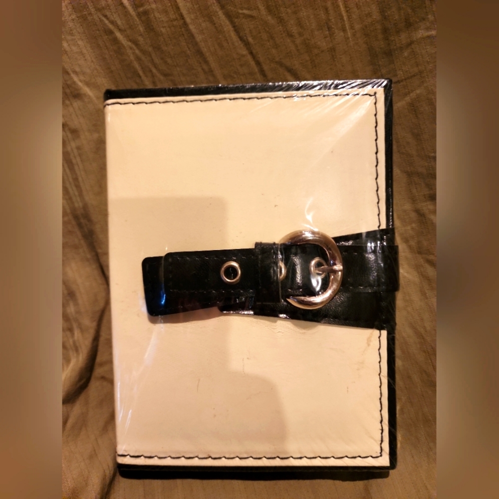 Photo Album Clutch with Buckle 6 x 4.5